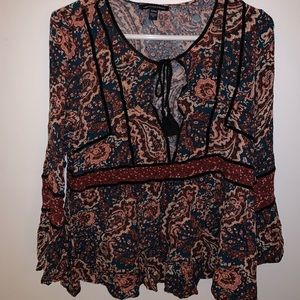 American Eagle Cute blouse